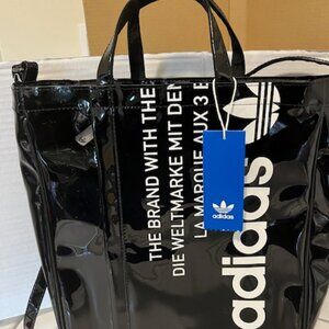 Adidas vintage airliner luxe shopper bag.